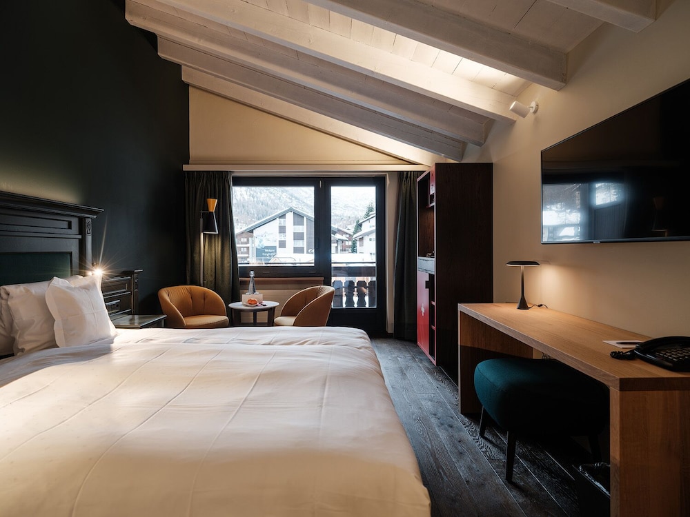 National Zermatt Hotel 11/50