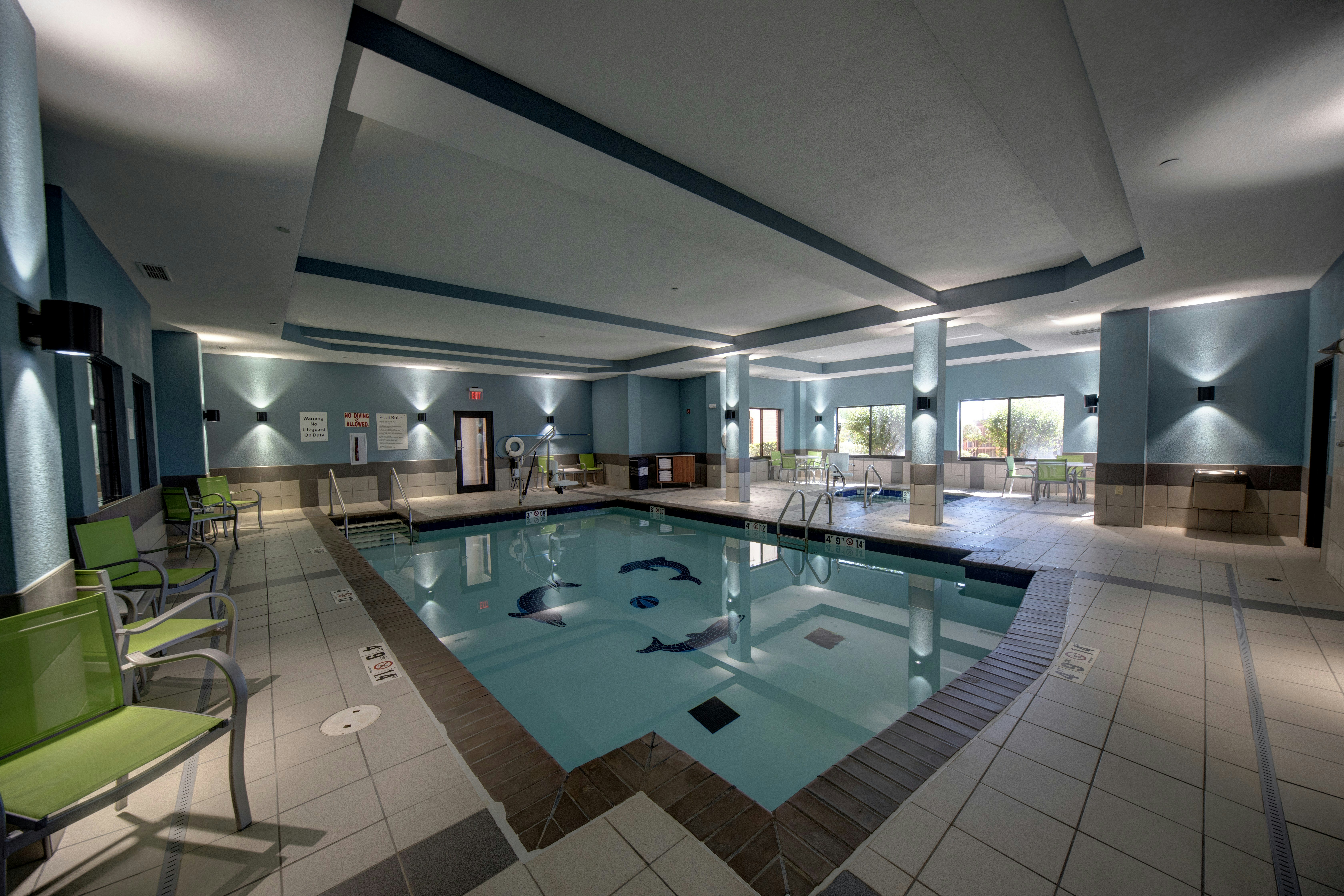 Holiday Inn Express and Suites Oklahoma City West-Yukon, an IHG Hotel 14/22