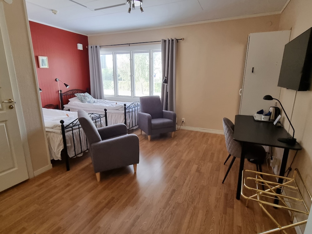 Hotell Zlafen Bed And Breakfast 12/46