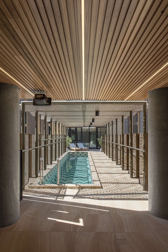 Vibe Hotel Adelaide 20/50