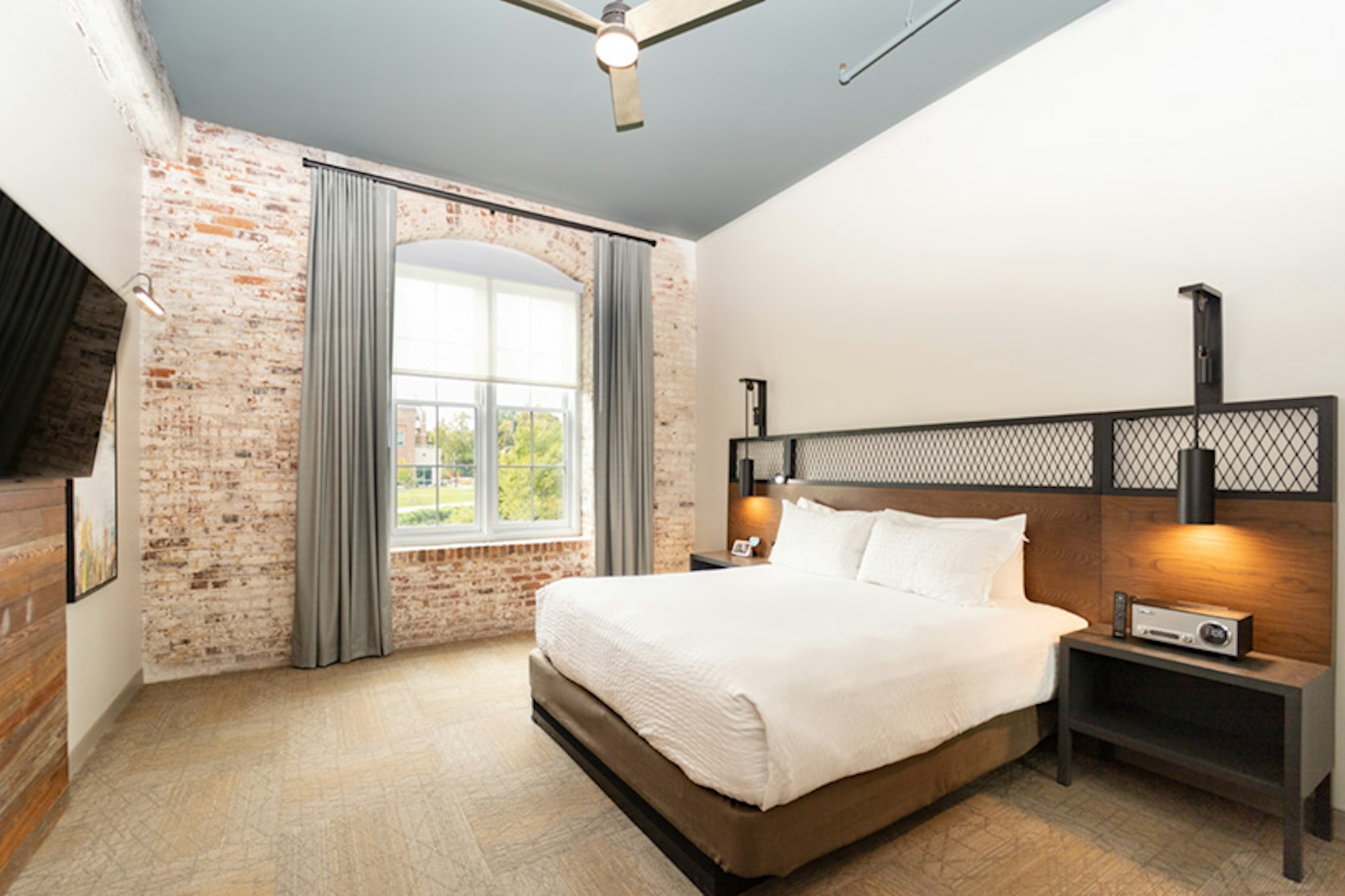 City Mills Hotel 10/50