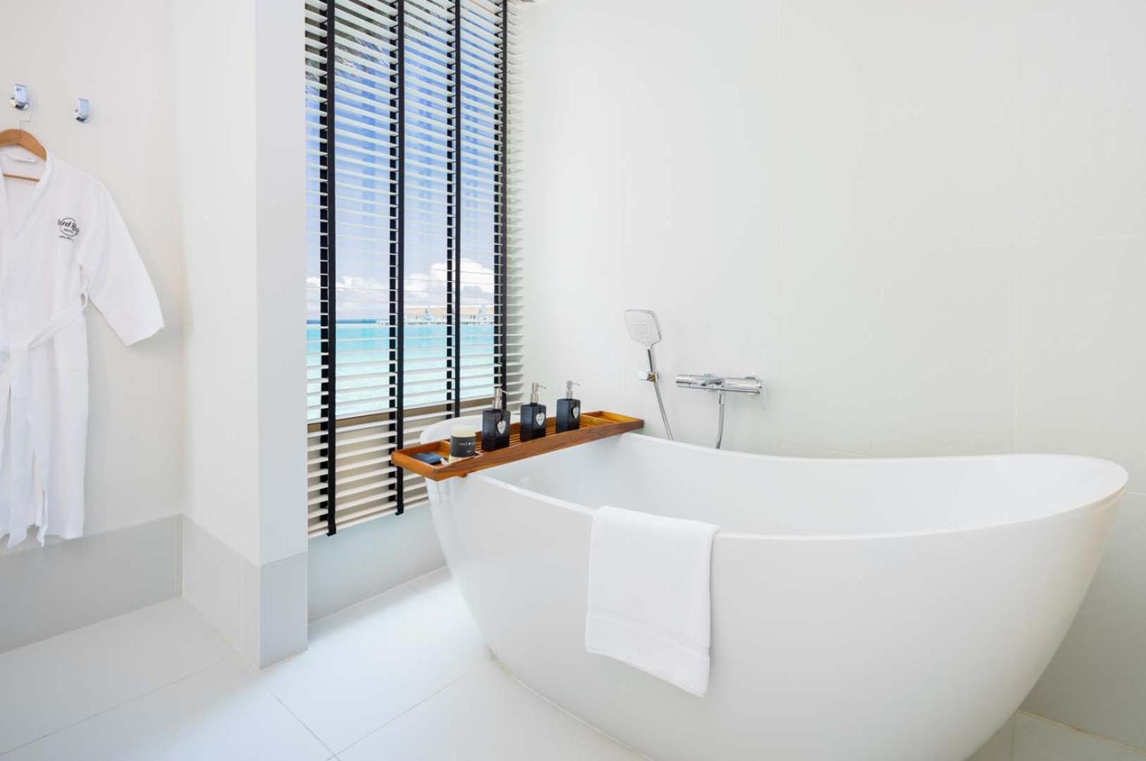 Overwater, Platinum, Villa, King Bed، Hard Rock Hotel Maldives 4/4