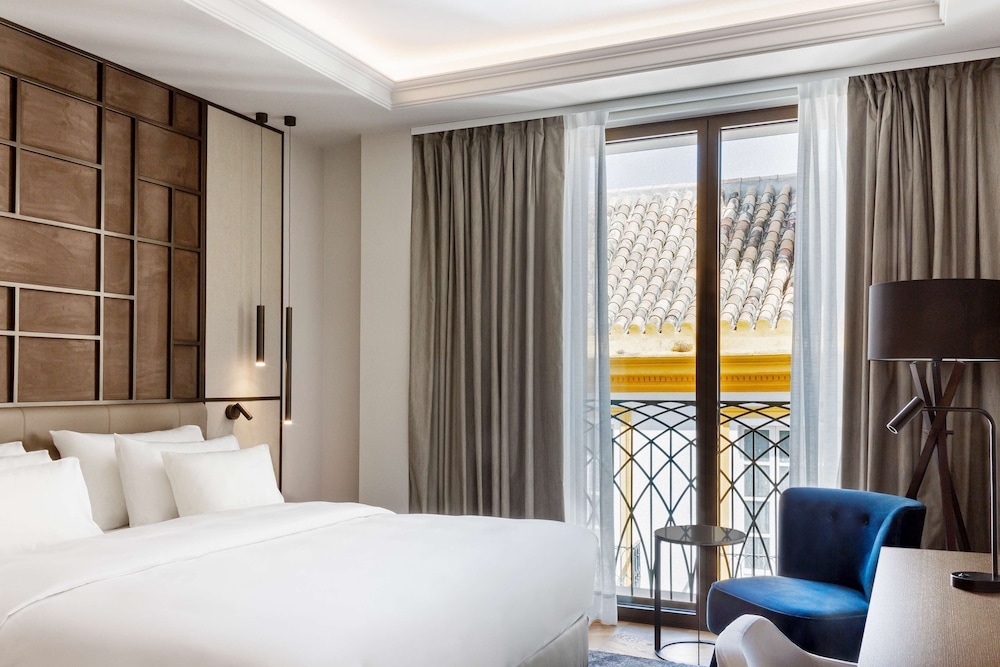Radisson Collection Hotel, Magdalena Plaza Sevilla 20/73