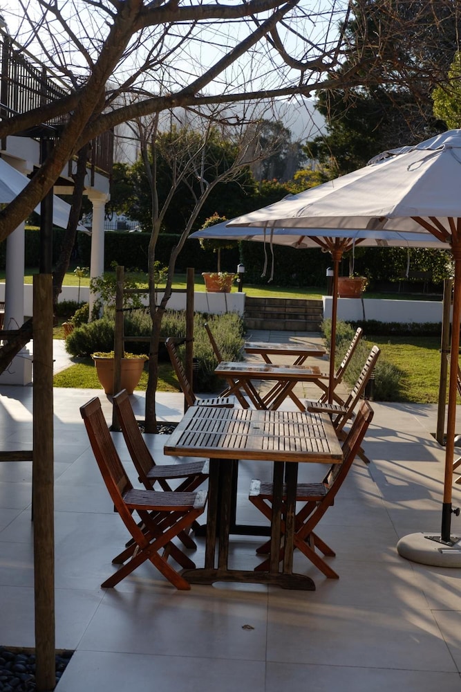White Lodge Constantia Guest House 51/59