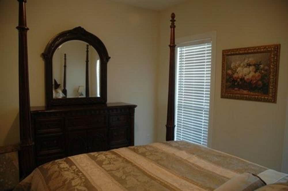 Davis Mountains Inn 3/40