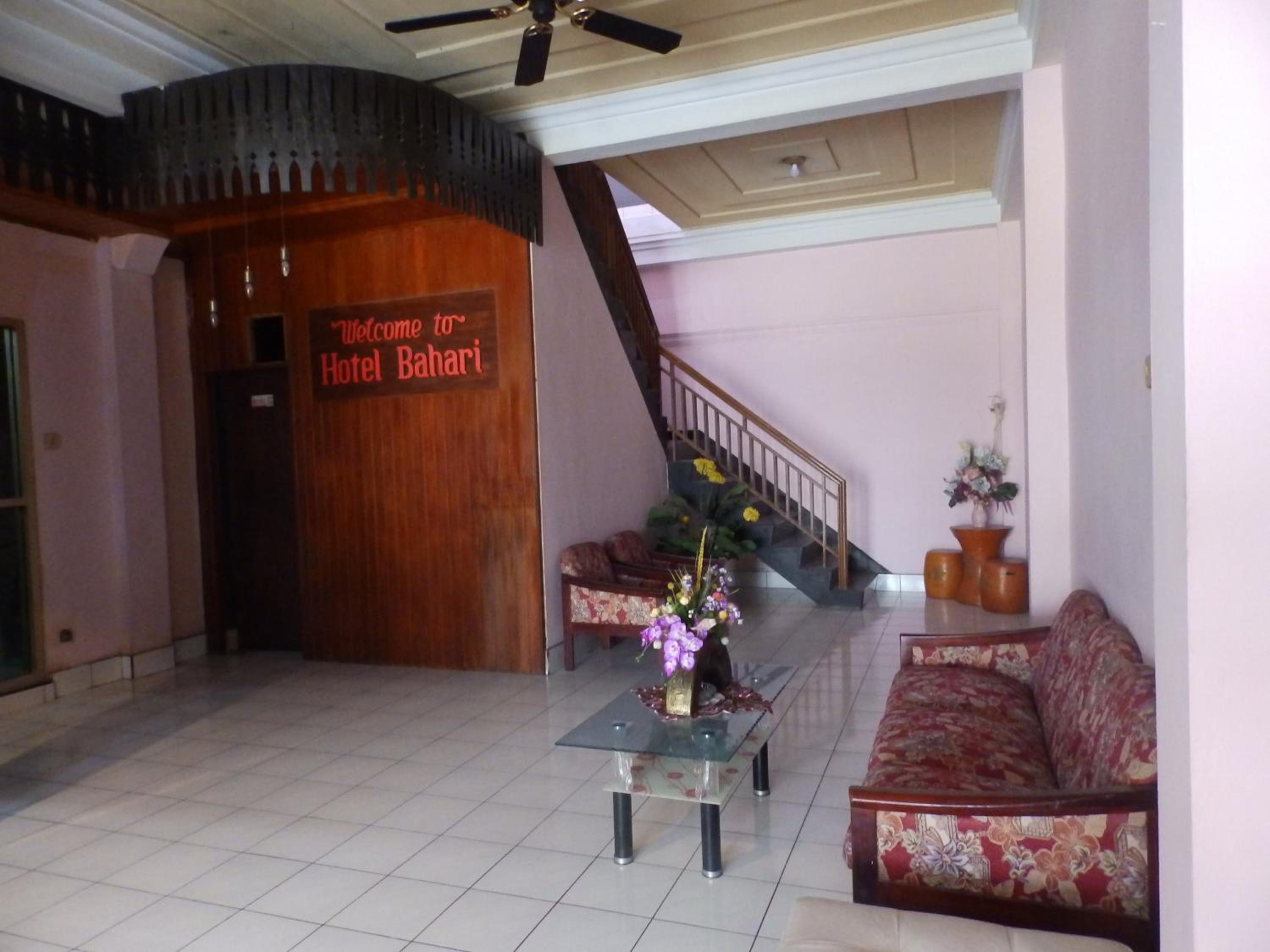 Bahari Family Hotel 8/50