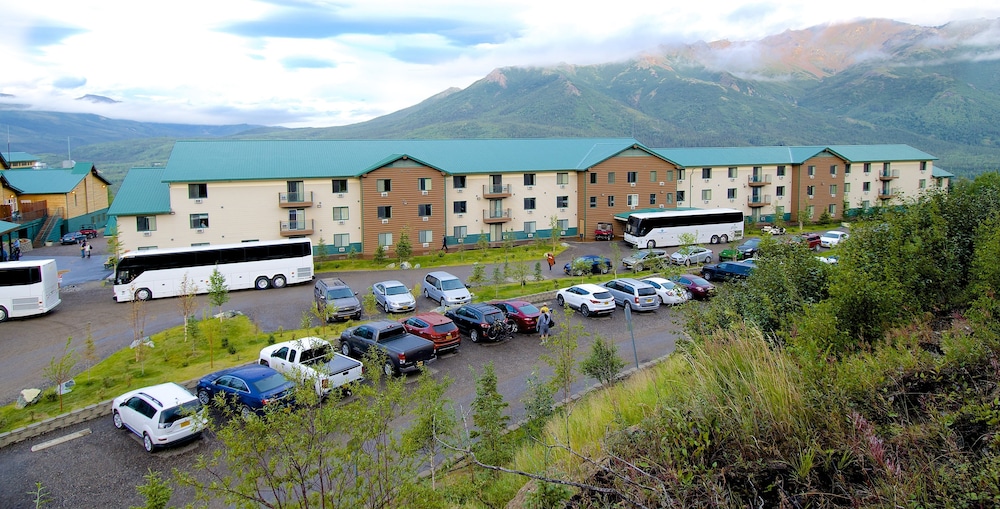 GRANDE DENALI LODGE 36/50