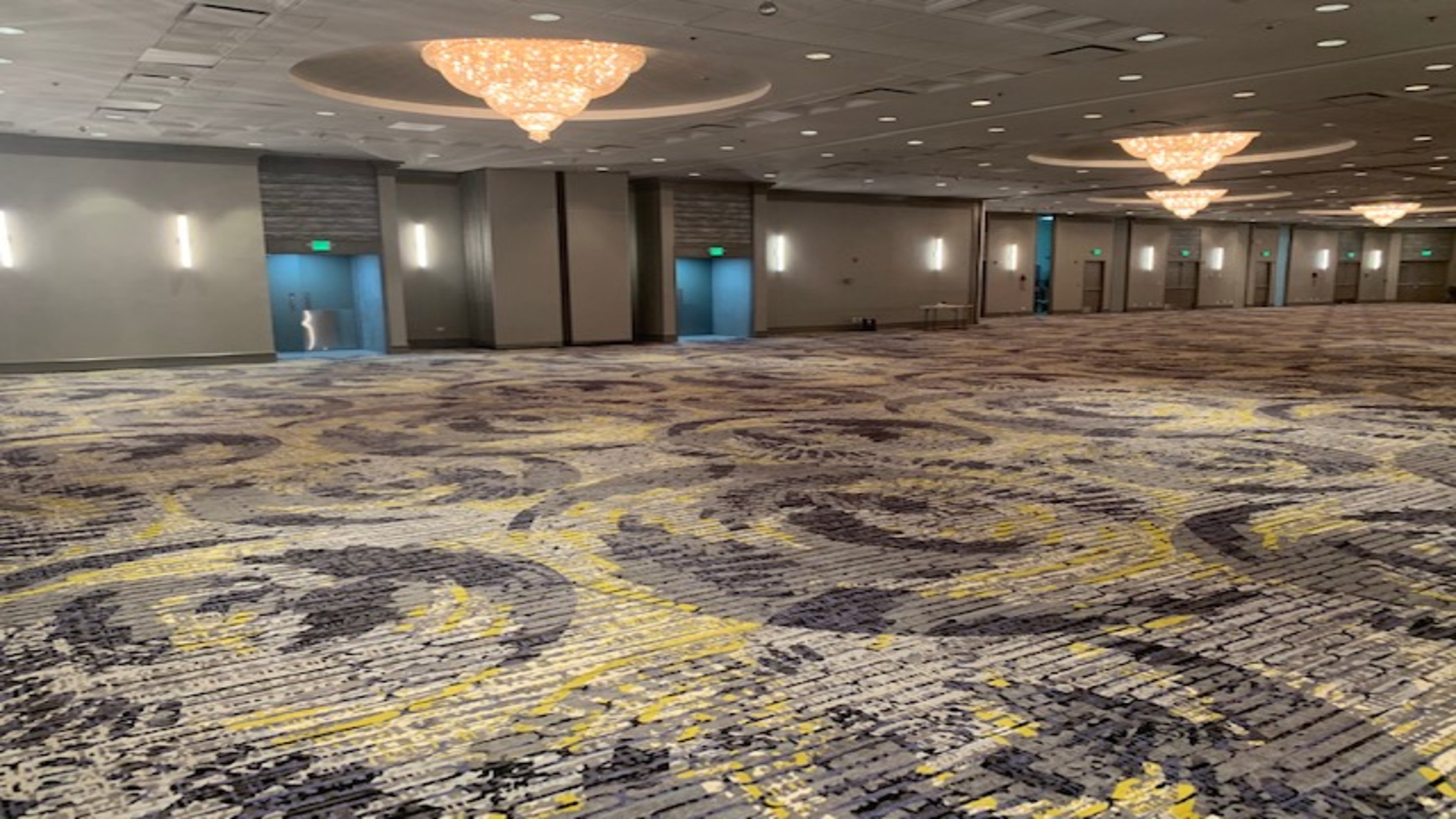 Holiday Inn & Suites Chicago North Shore (Skokie) 52/55