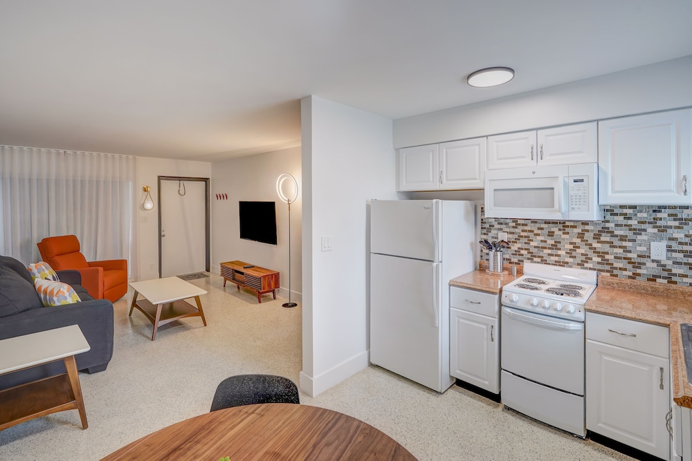Ocean Villas of Deerfield 49/68