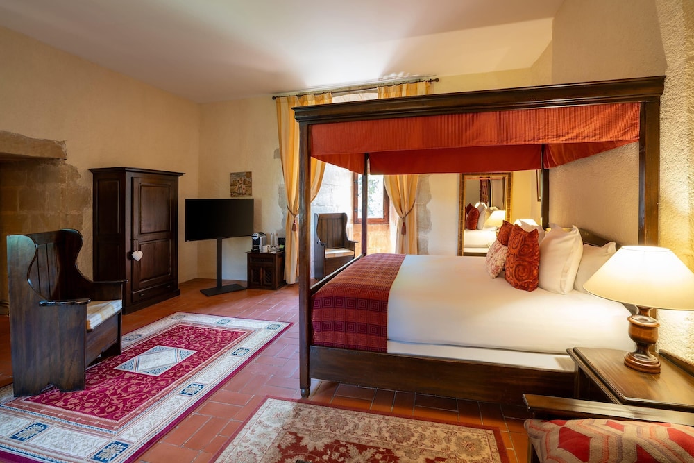 Canopy, Deluxe, King Bed