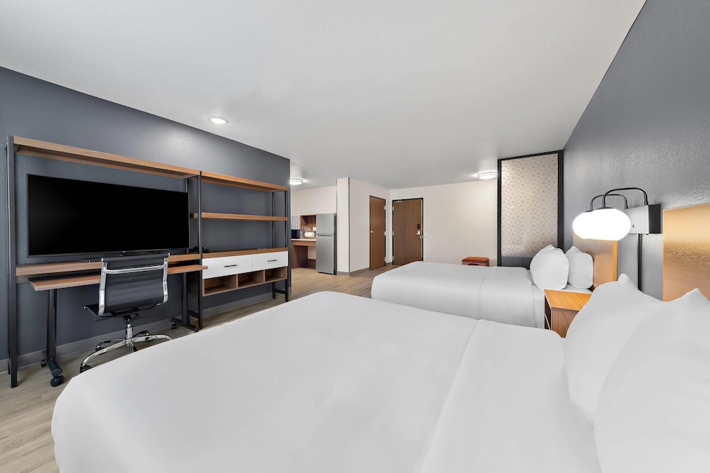 Everhome Suites San Bernardino - Loma Linda 28/59