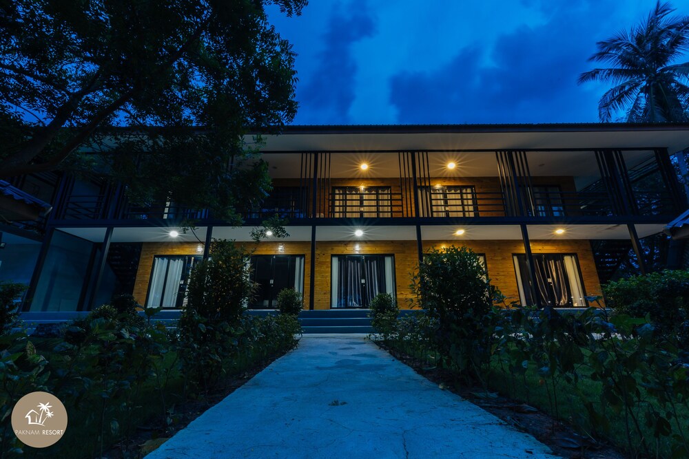 Pak Nam Resort 1/50