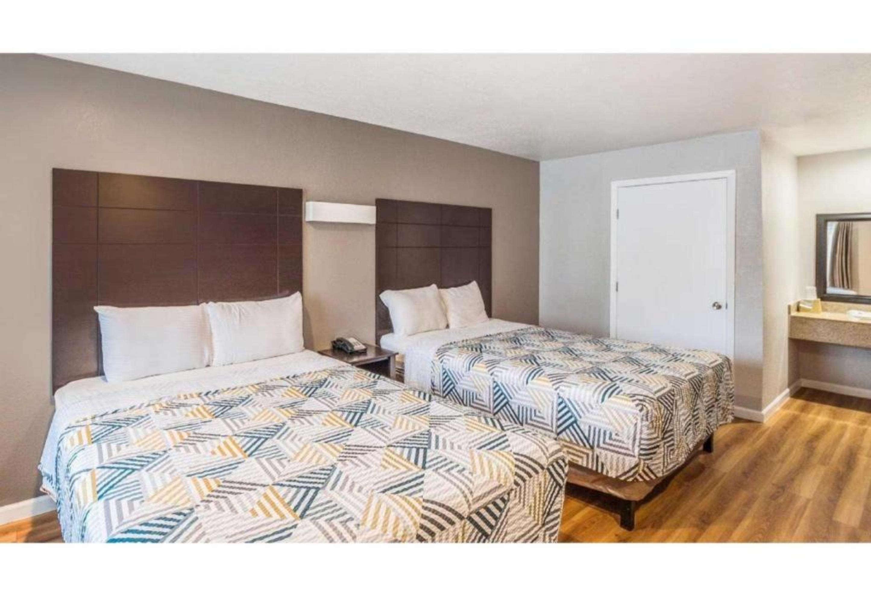 Motel6 Dallas, TX 34/59