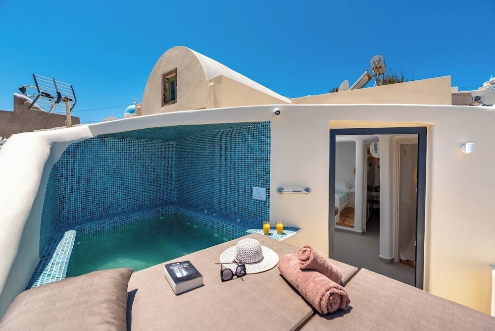 Irene City Villas 24/50