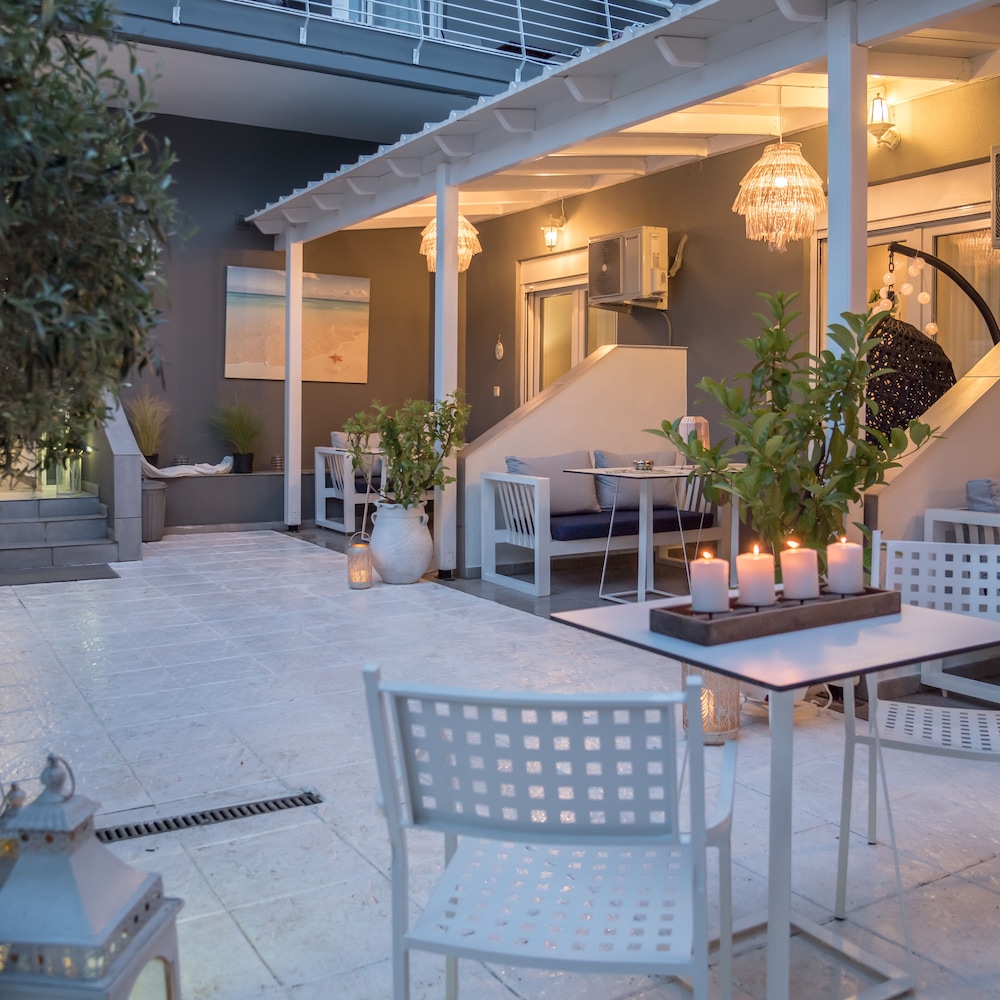 Aqua Mare Hotel 3/50