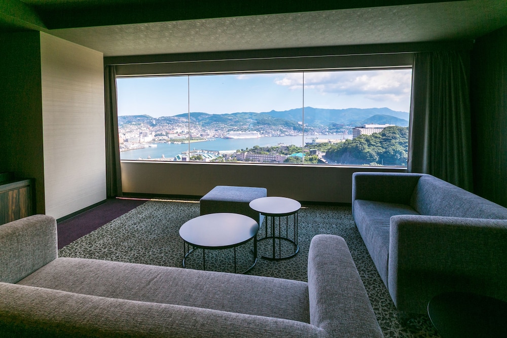 Inasayama Kanko Hotel 52/67