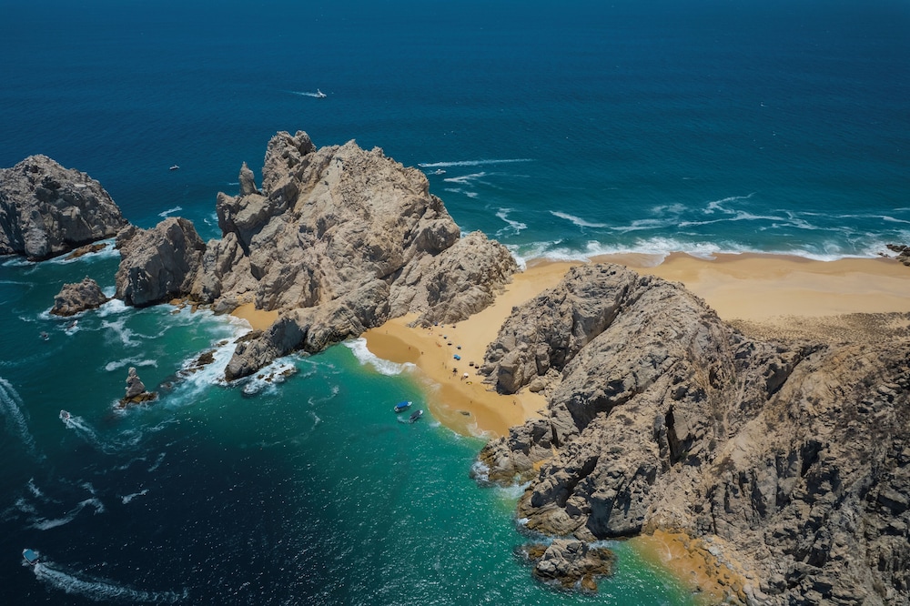 ME Cabo - Adults only 46/50
