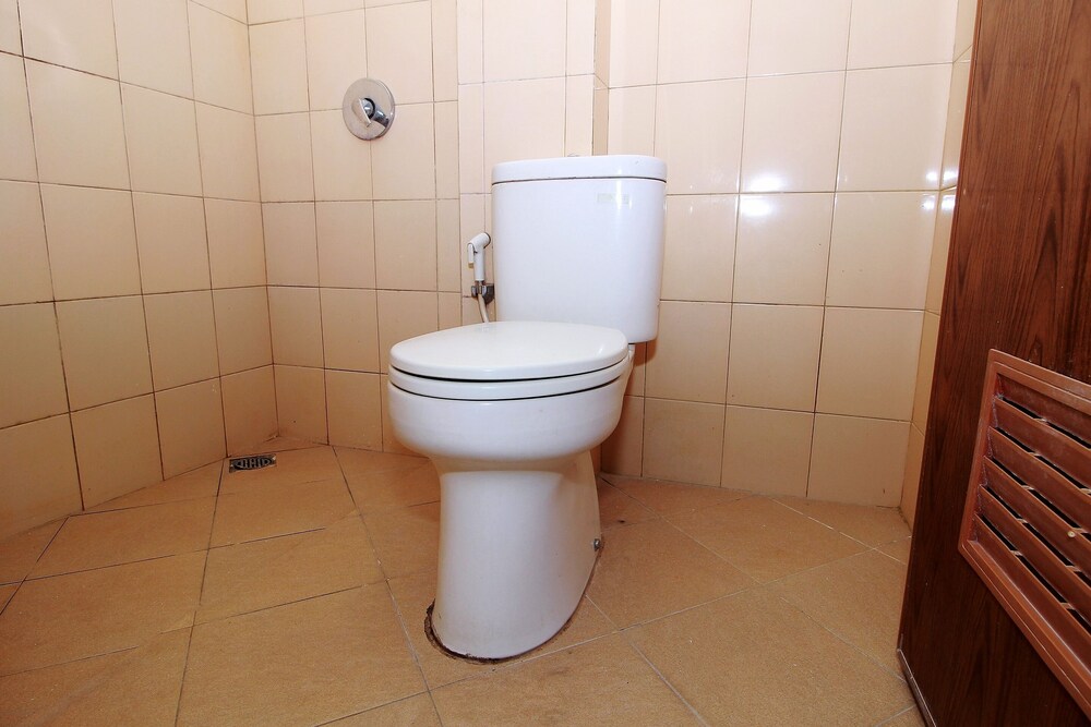 OYO 1678 Jati Exclusive Homestay 34/45
