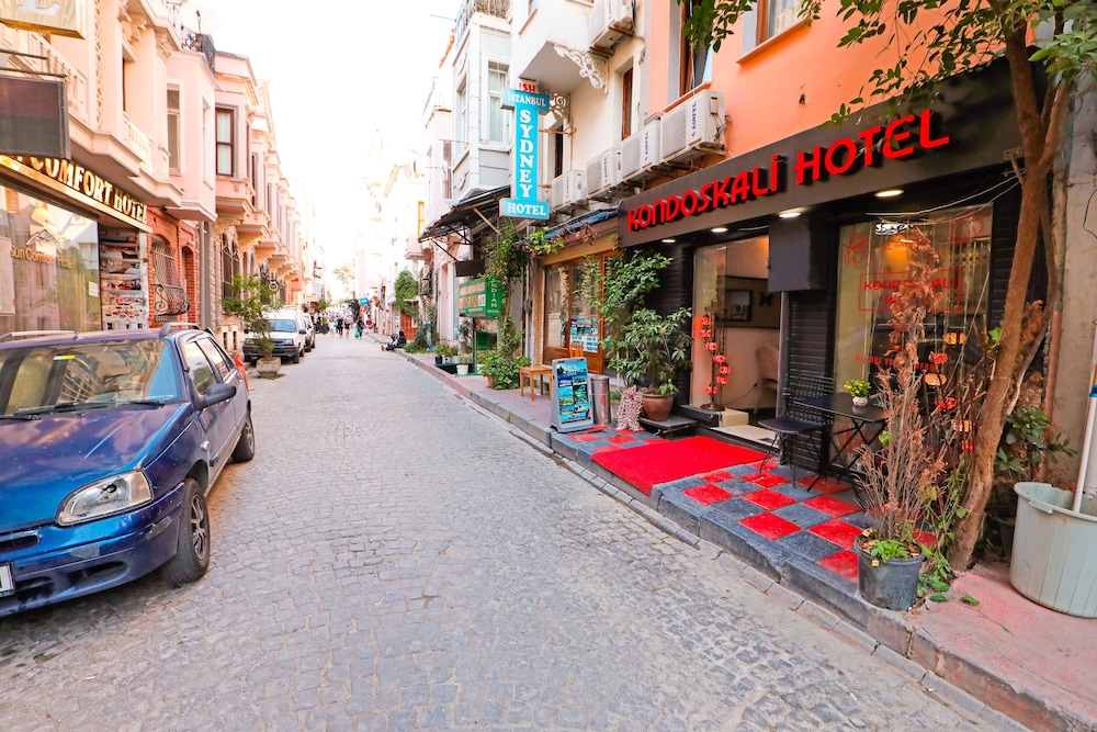 Istanbul Comfort Holiday Hotel 36/47