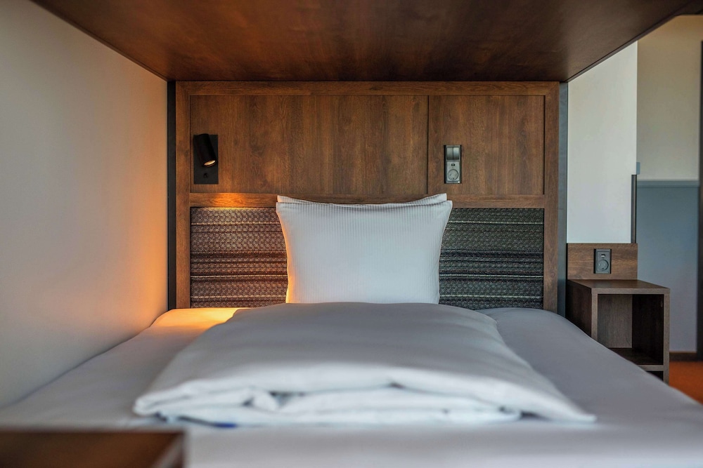 Family, 4 Bunk Beds, Xxl، Comfort Hotel Copenhagen Airport 4/10