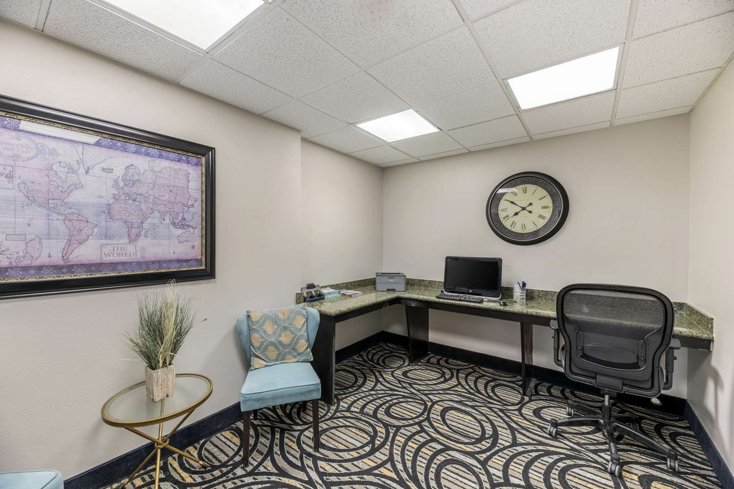 Comfort Inn & Suites Andrews, TX 13/16