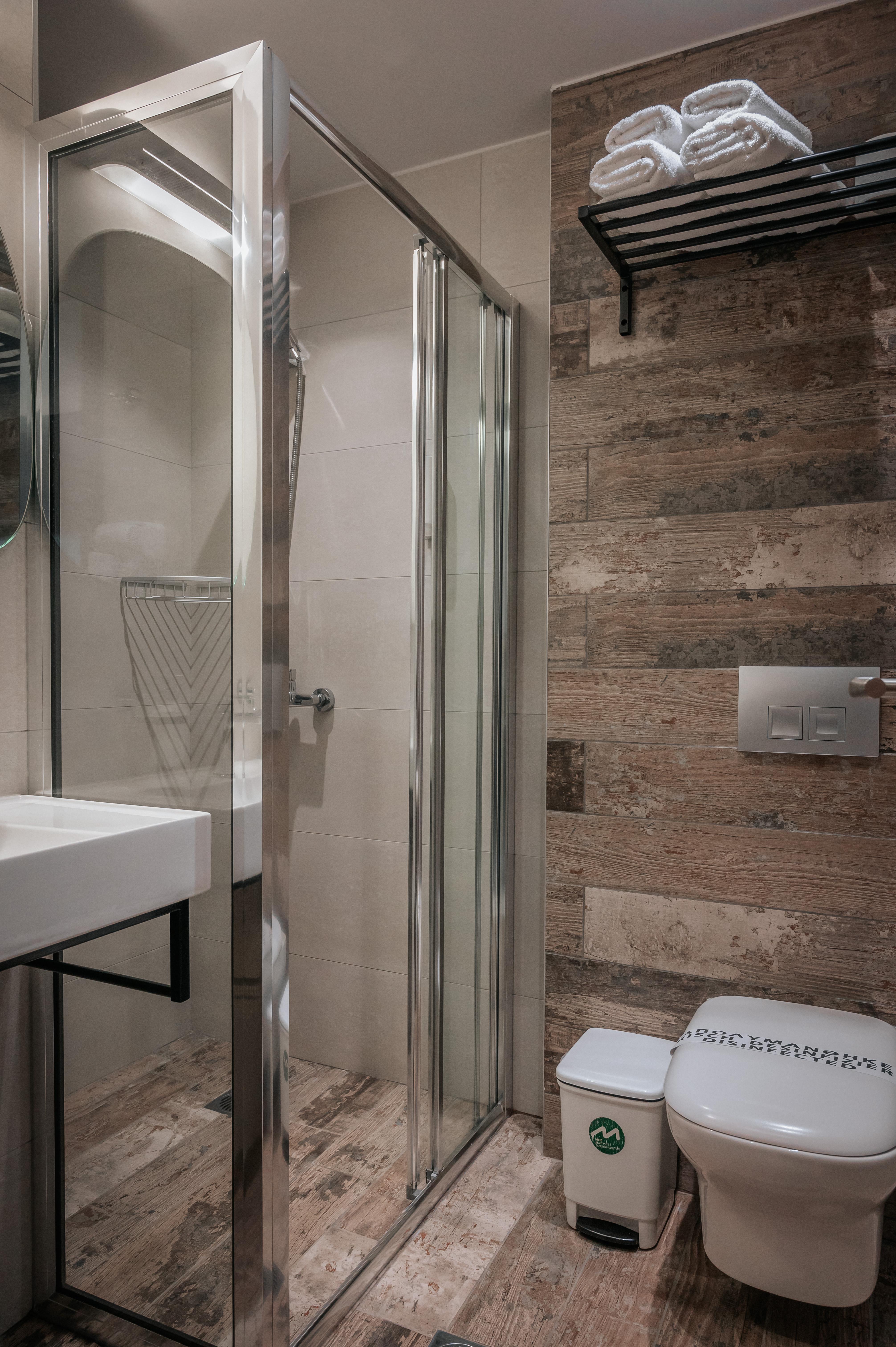 غرفة سوبيريور بسرير مزدوج، Elizabeth Queen Luxury Rooms 3/3