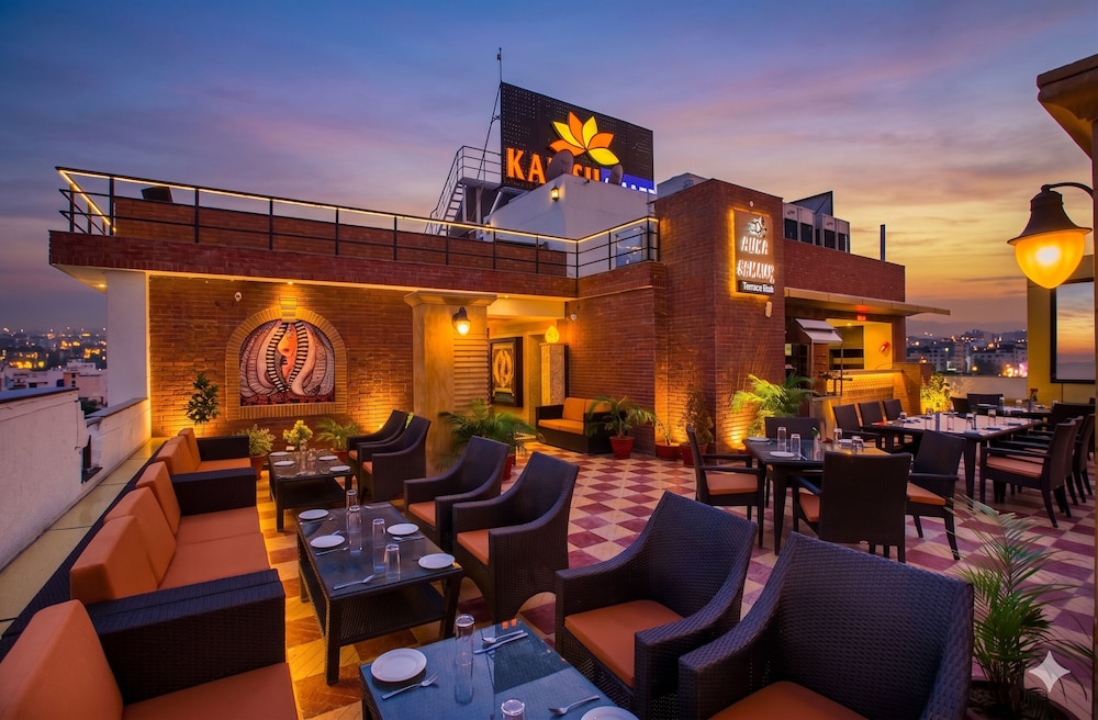 Hotel Kapish Smart 5/47