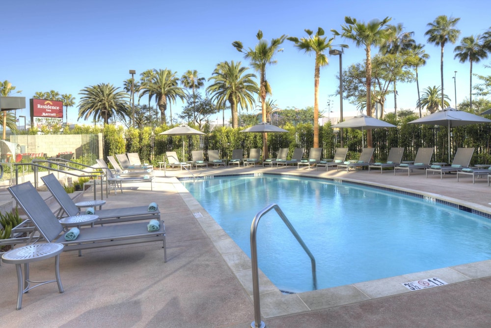 Residence Inn by Marriott Los Angeles LAX/Century Boulevard 3/51