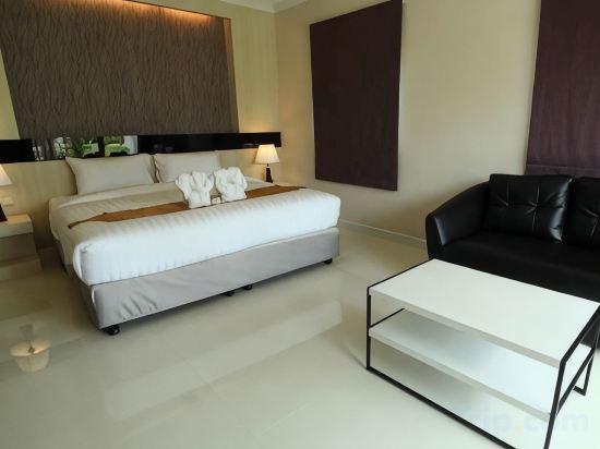 Deluxe, Villa