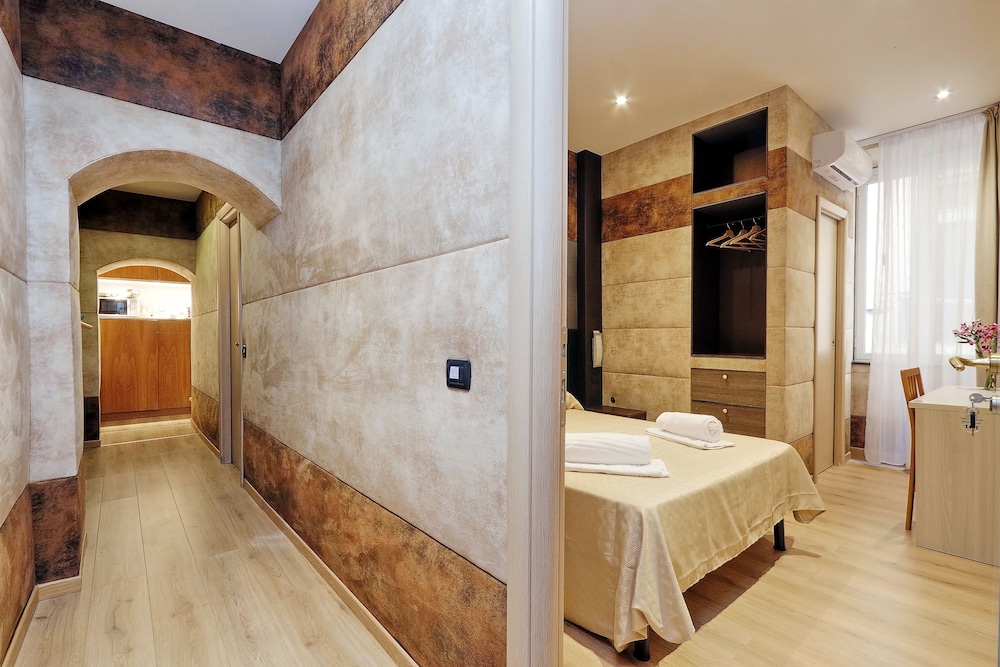 Gialli Vatican Guesthouse 26/50