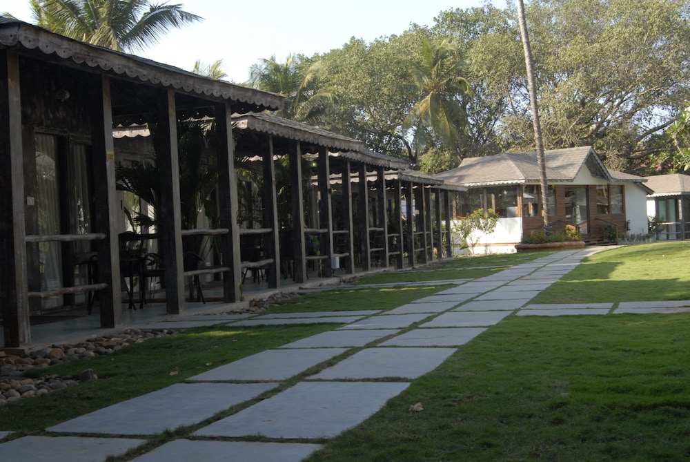 19 Belo Cabana 38/44