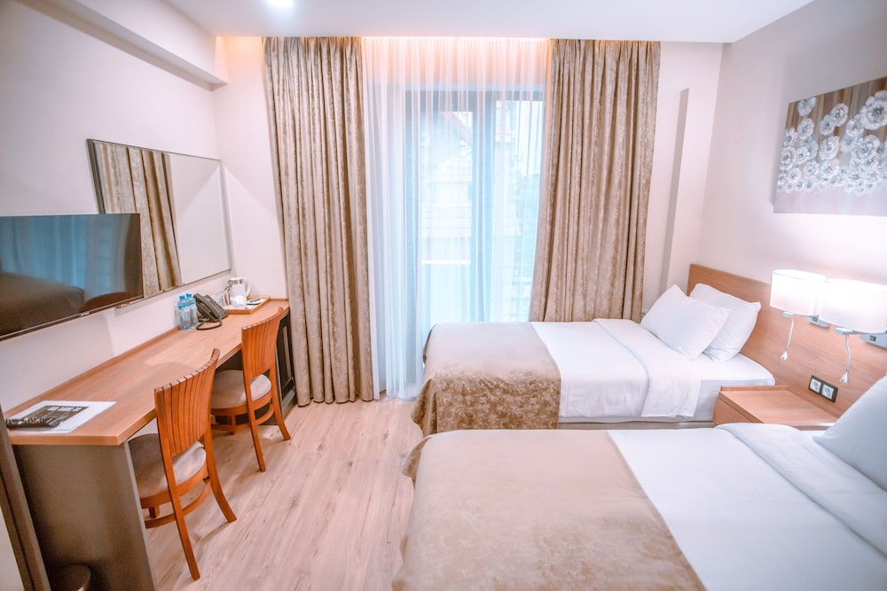 STANDARD, TWIN BEDS