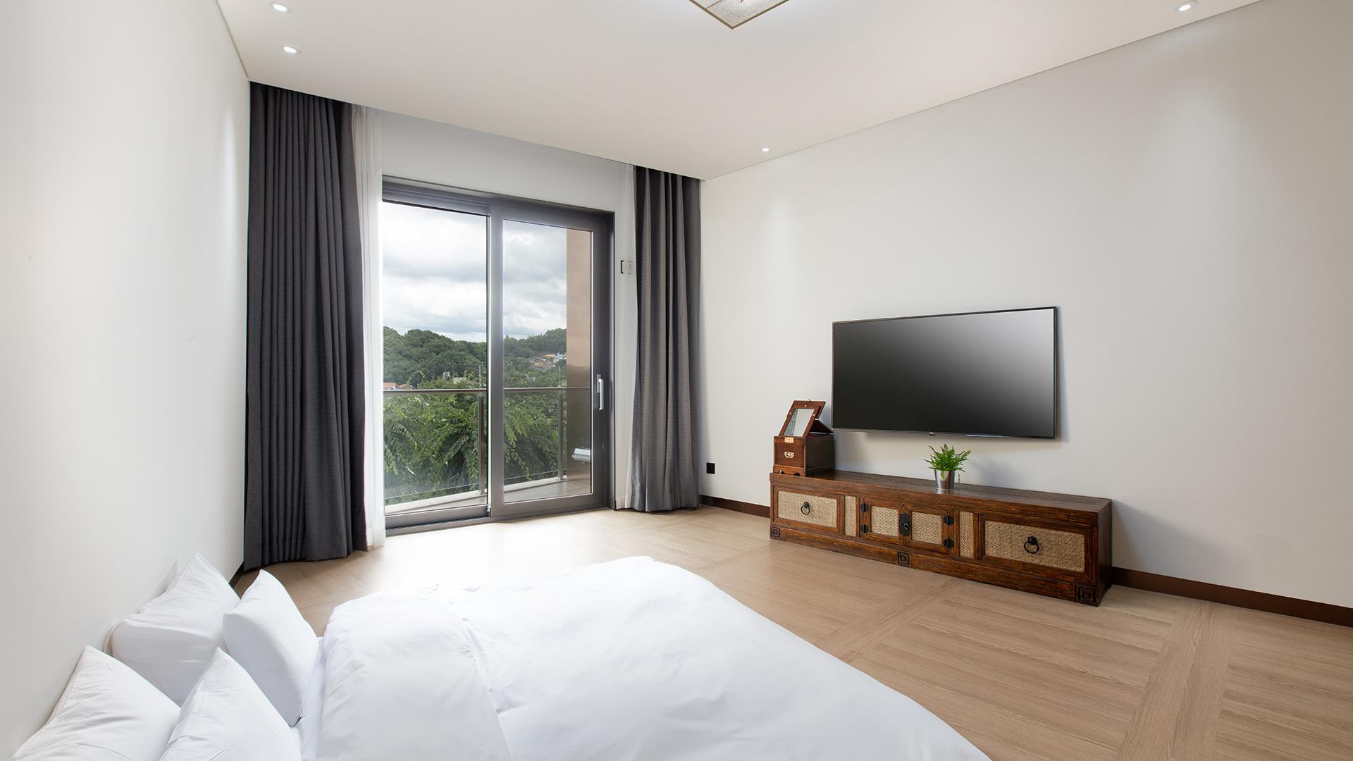 Korean, Deluxe, Single Bed, Terrace