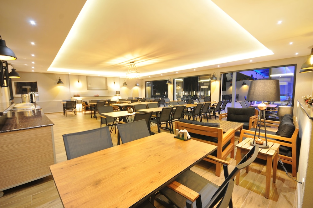 Club Sema Suite Hotel 47/59