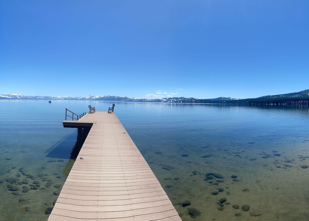 Franciscan Lakeside Lodge 61/73