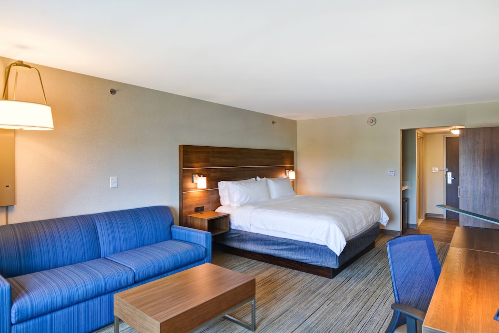 Holiday Inn Express Boston 19/63