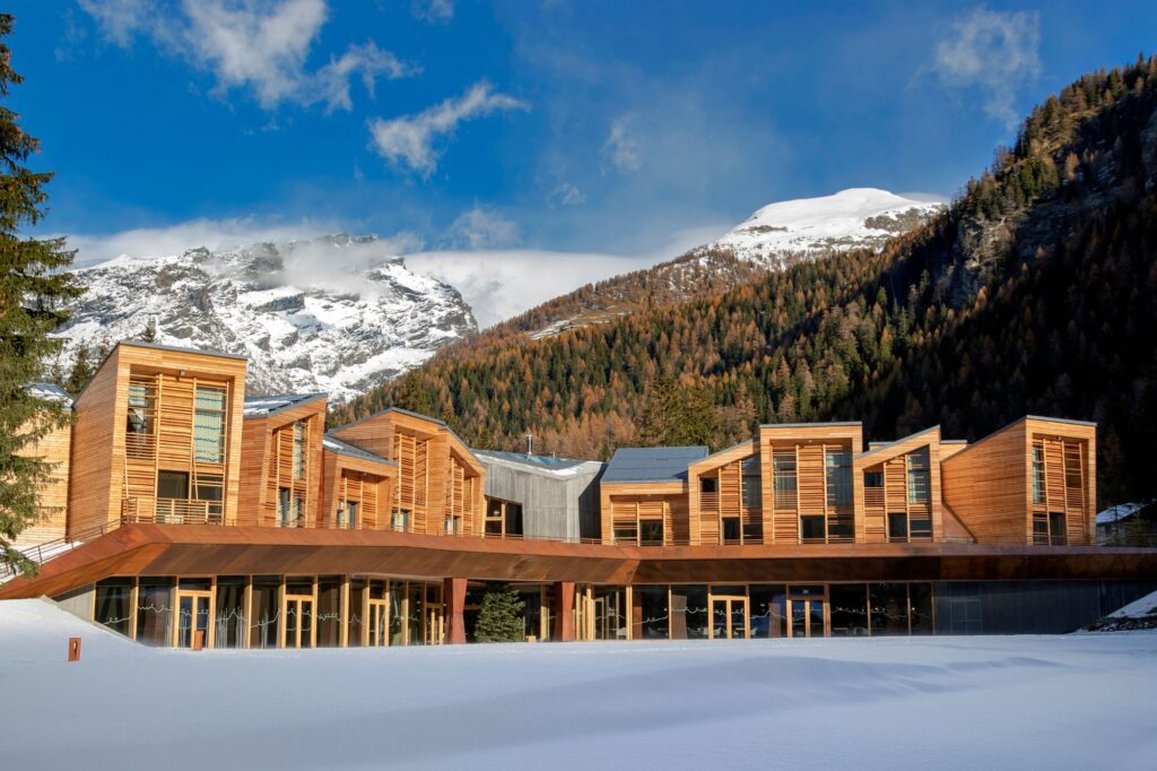 Campzero Active Luxury Resort 28/34
