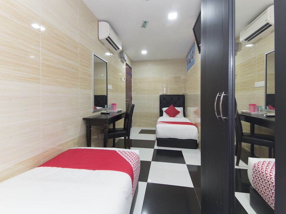 Kuala Selangor Boutique Hotel 8/15