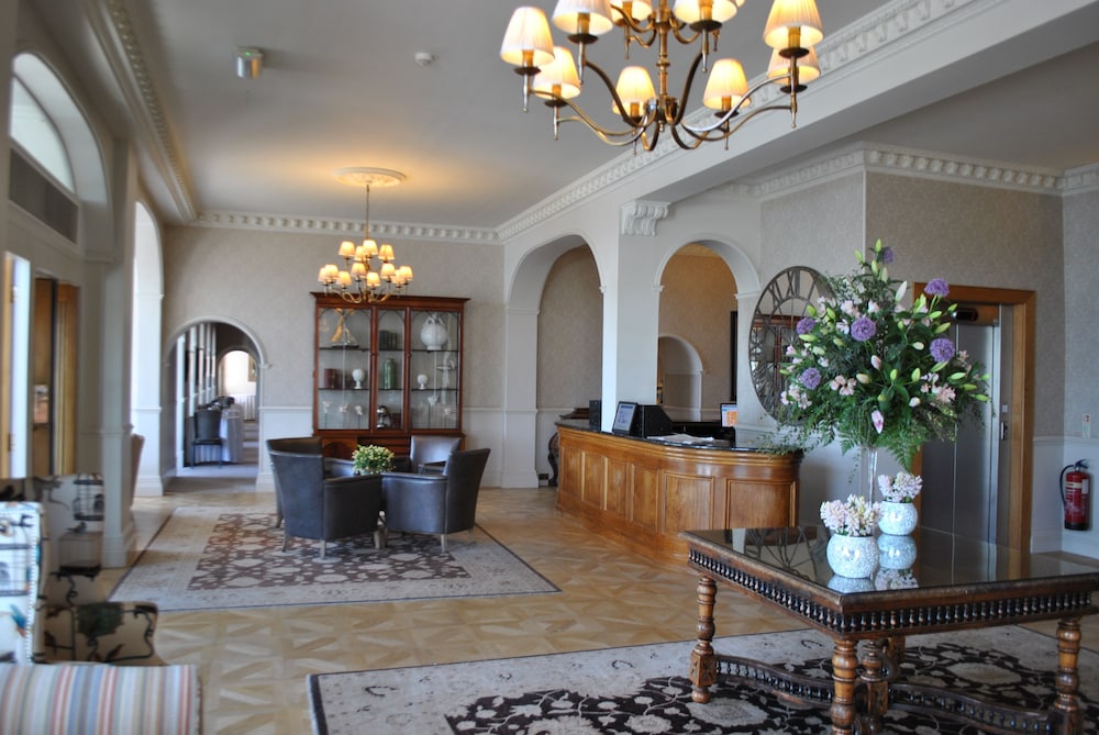 St Brelades Bay Hotel 10/59