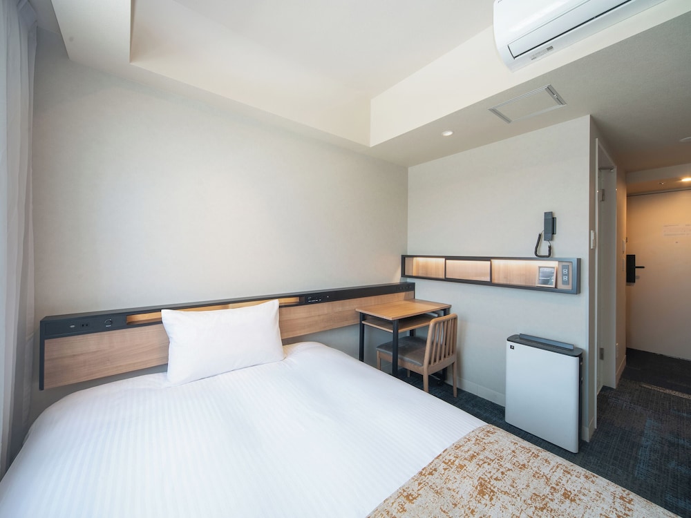 REF Kansai Airport by Vessel Hotels 27/79