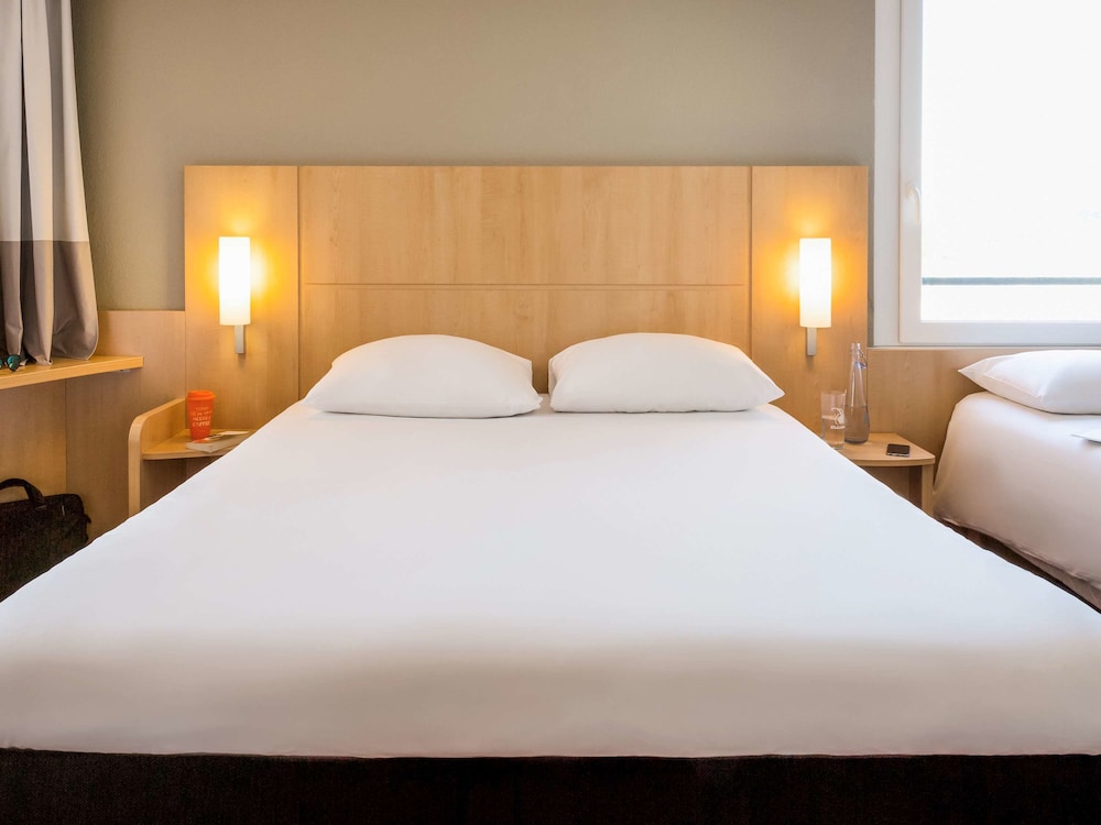 Ibis Lausanne Crissier 13/49