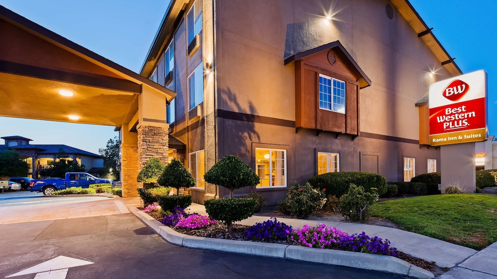 Best Western Plus Rama Inn & Suites in OAKDALE - CA