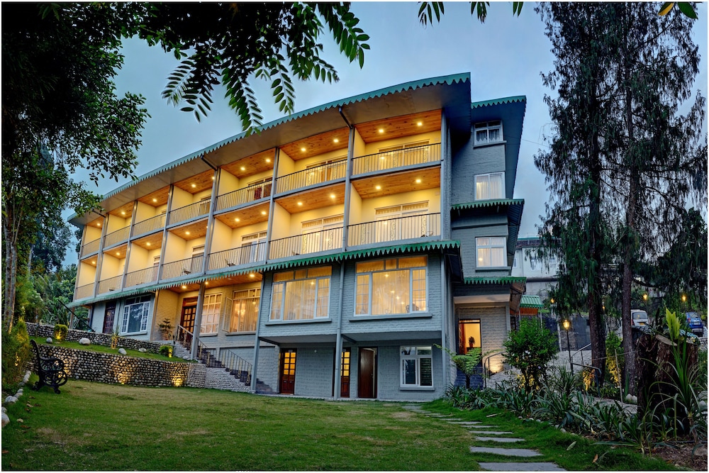 Summit Barsana Resort and Spa 1/34