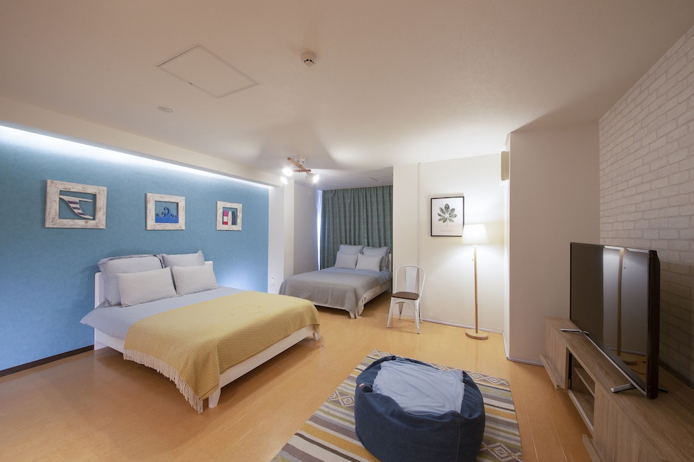 Crice Hotel 8/50
