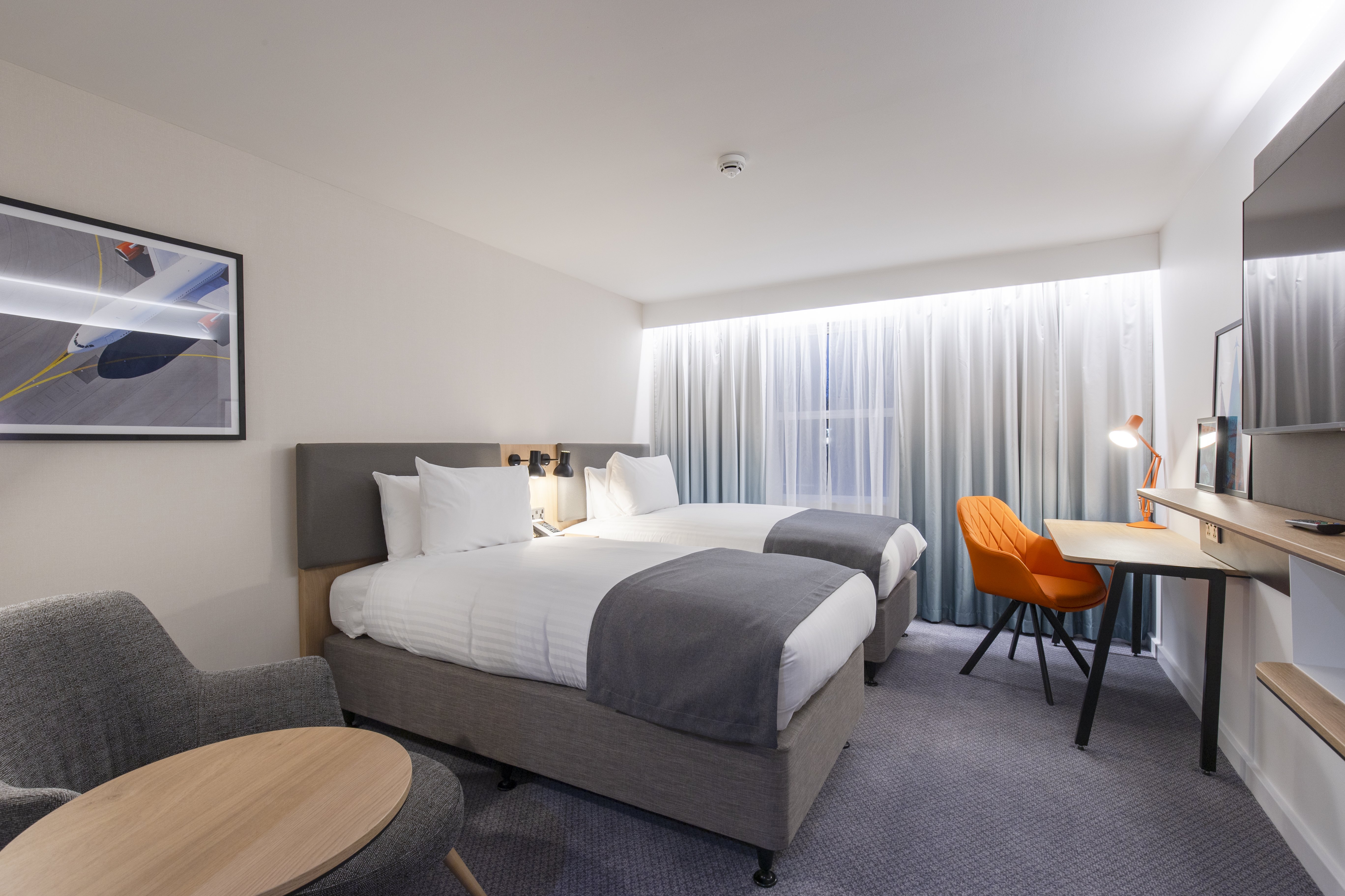 Holiday Inn Bristol Airport 11/43