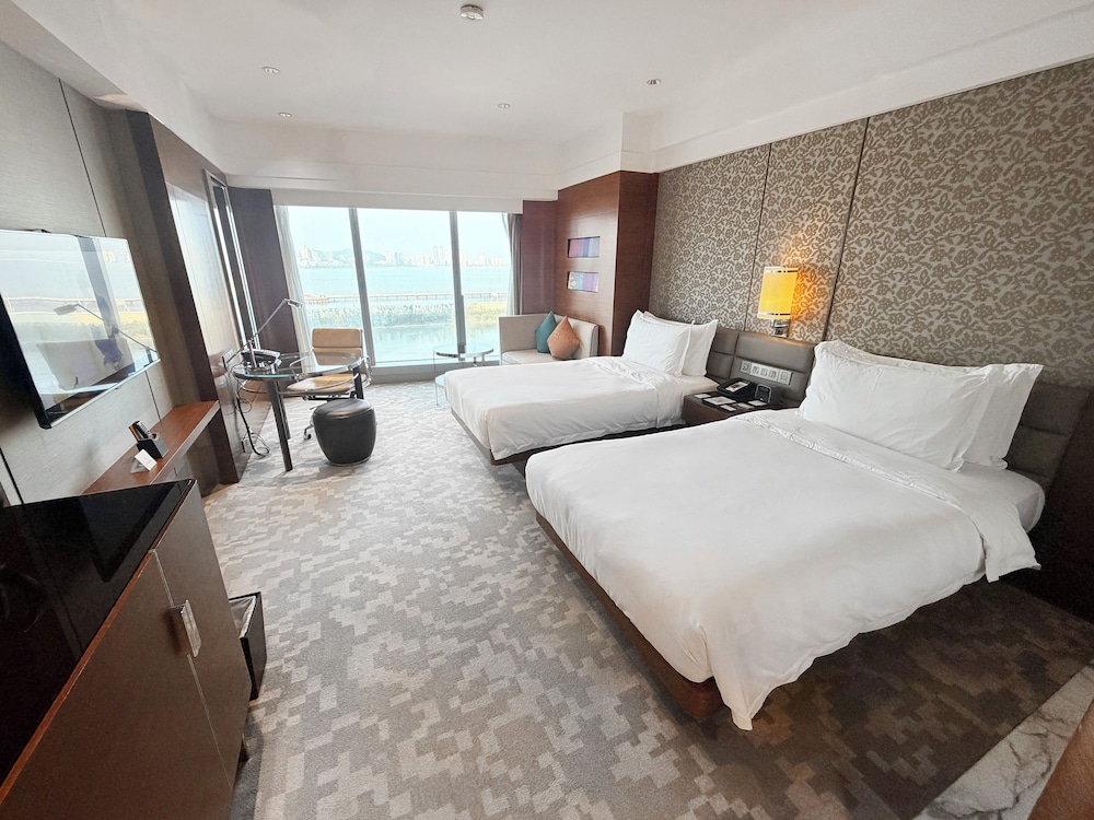 PREMIUM, TWIN BEDS
