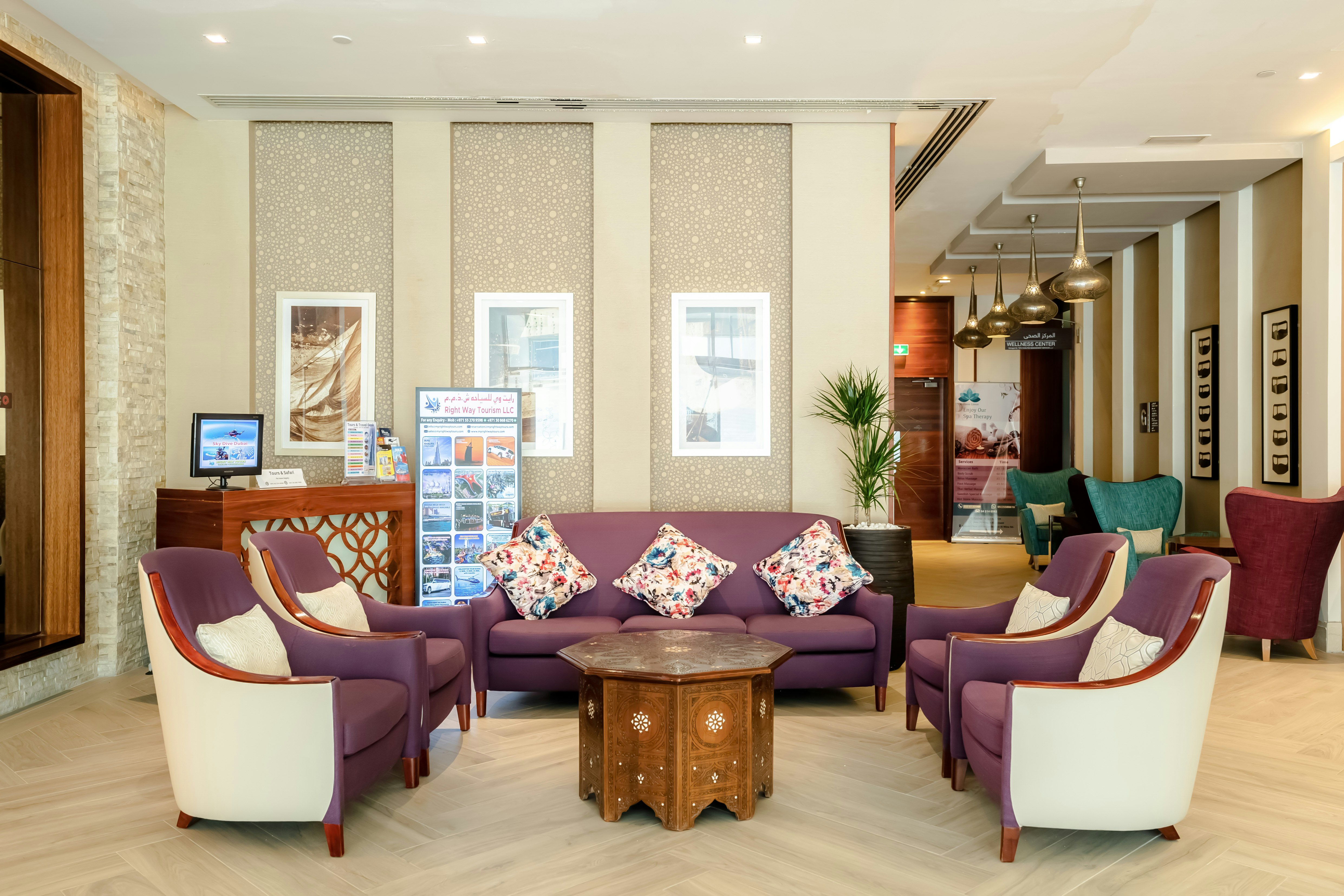 Hilton Garden Inn Dubai Jumeirah 24/42