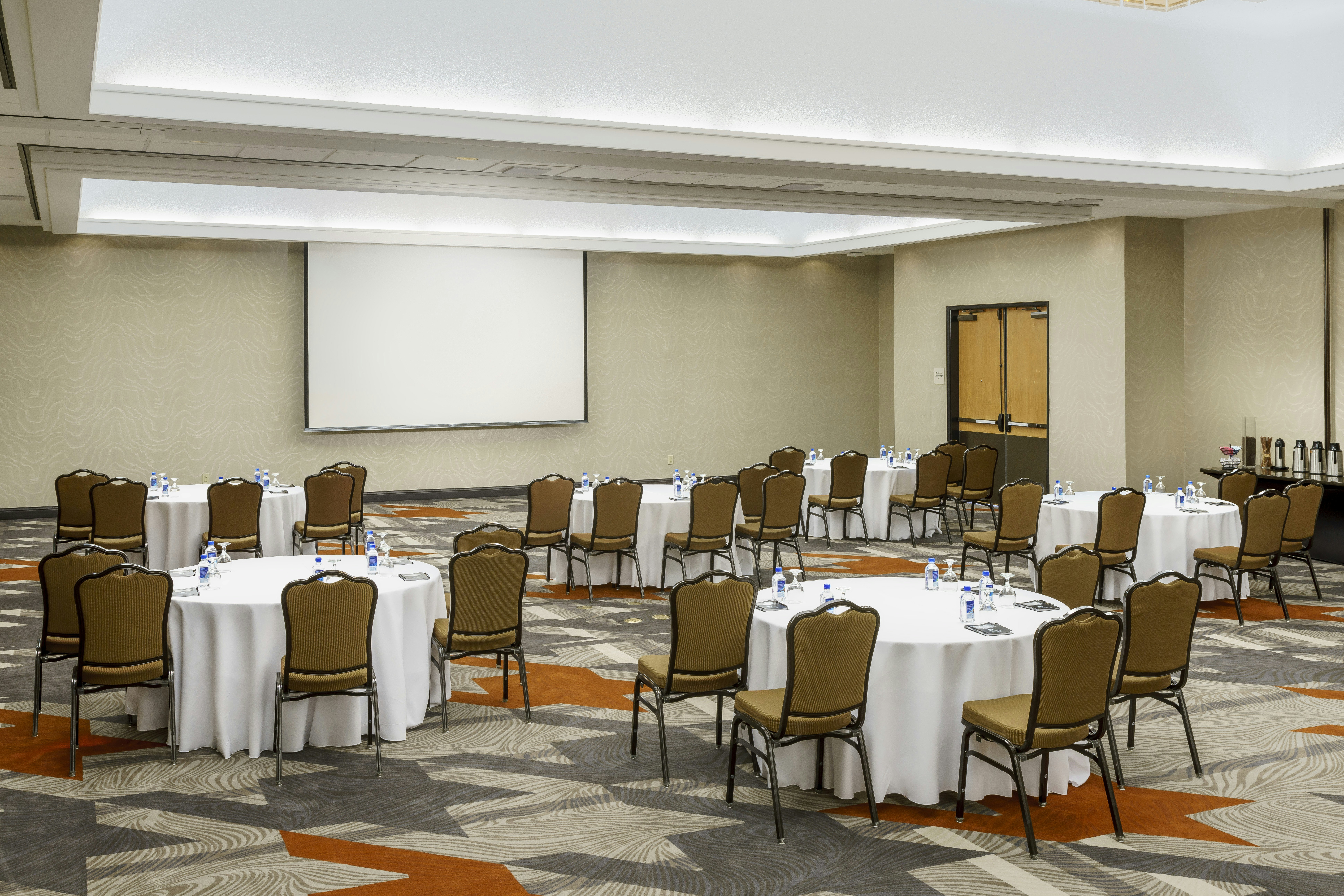 Doubletree Hotel Colorado Springs - World Arena Co 54/70