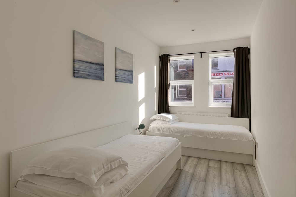 Hounslow Central Apartments 27/40