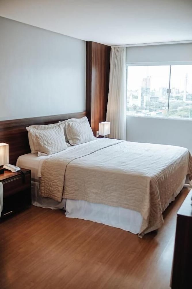 Hotel Serrano 9/54